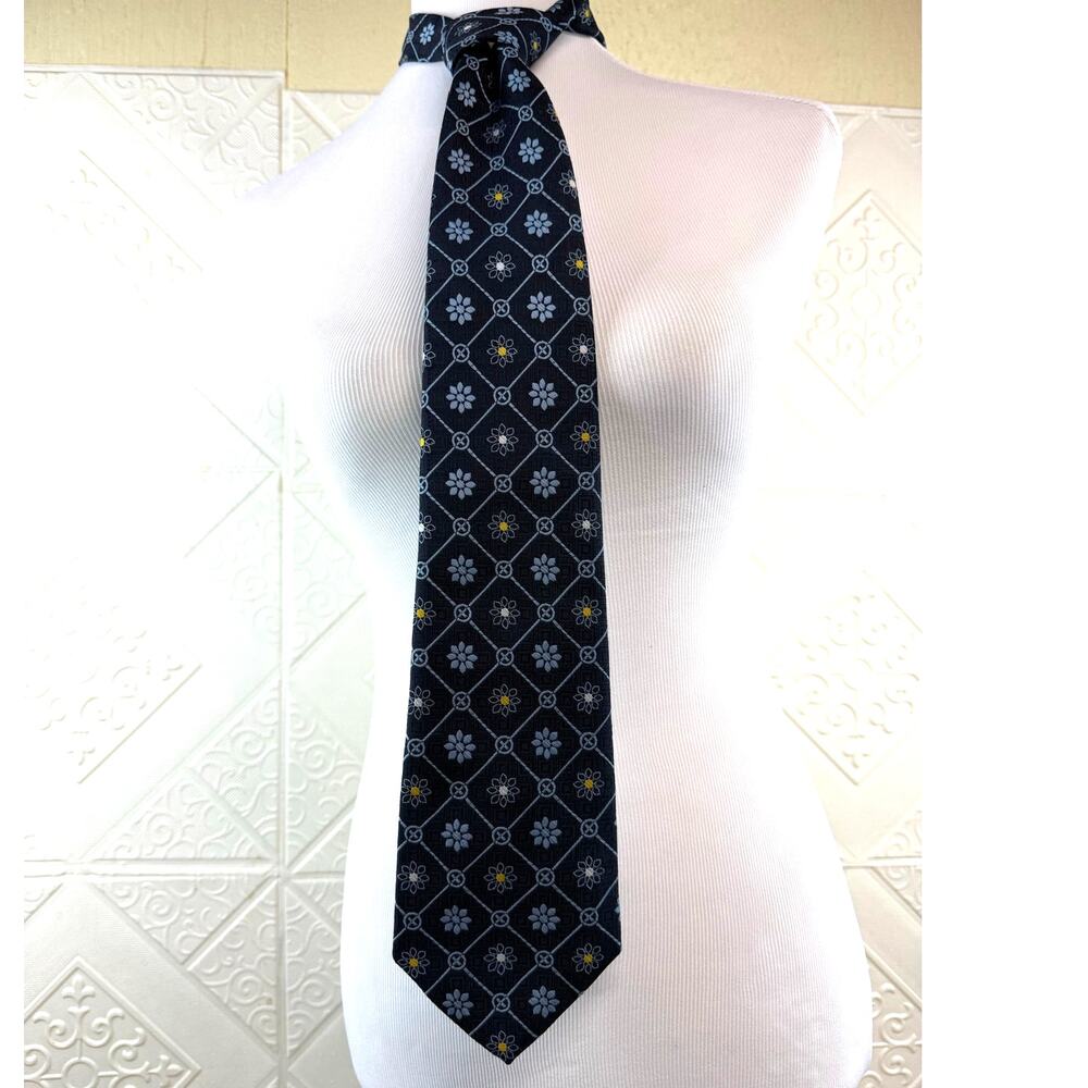 SKU3022 Van Heusen Century Men's Tie Blue Polyester WPL 2831